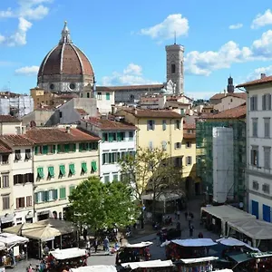 Panoramic Near Duomo And Station Apartment