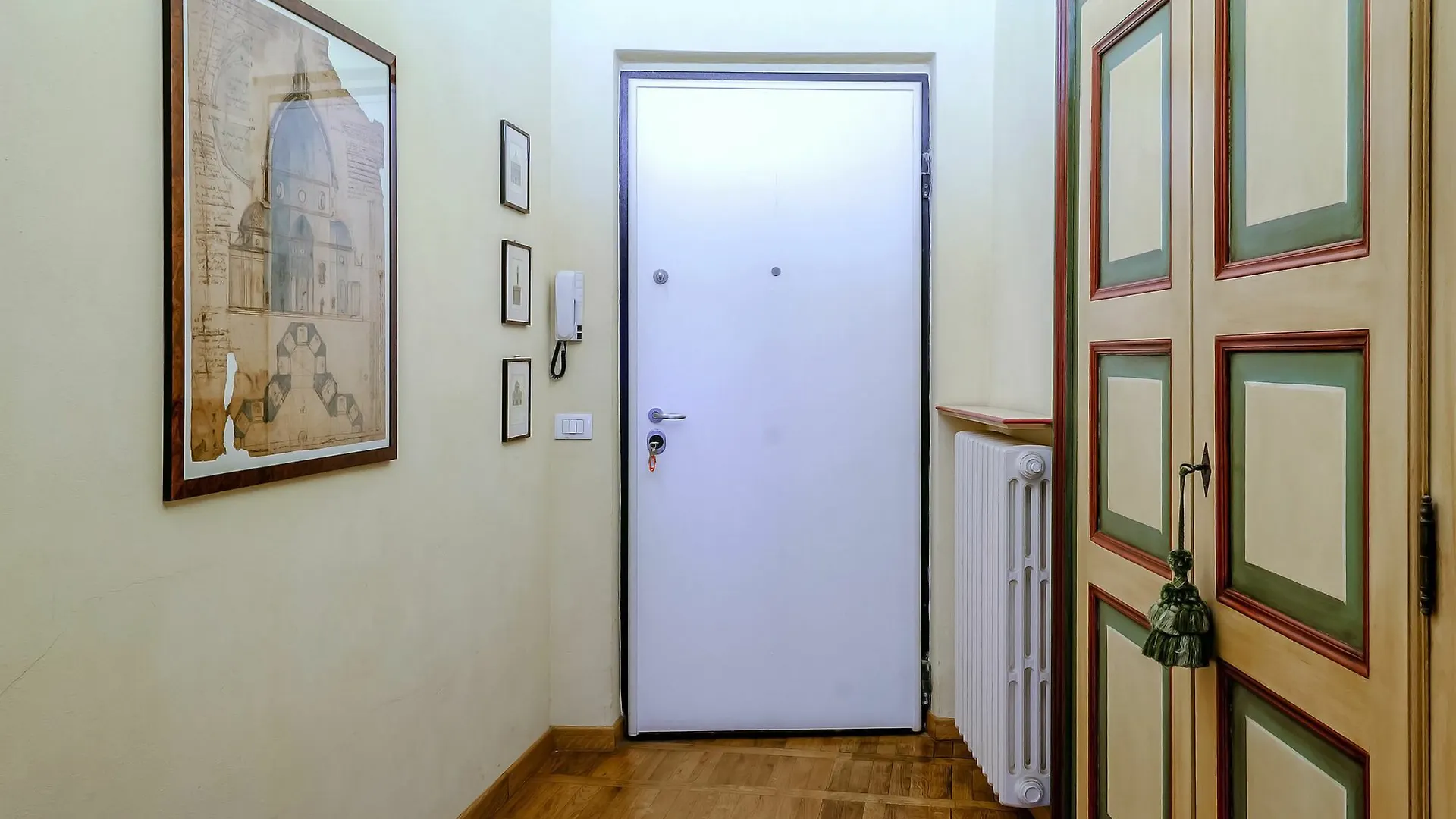 Corno Florentine Apartment By 360Rentals Florence