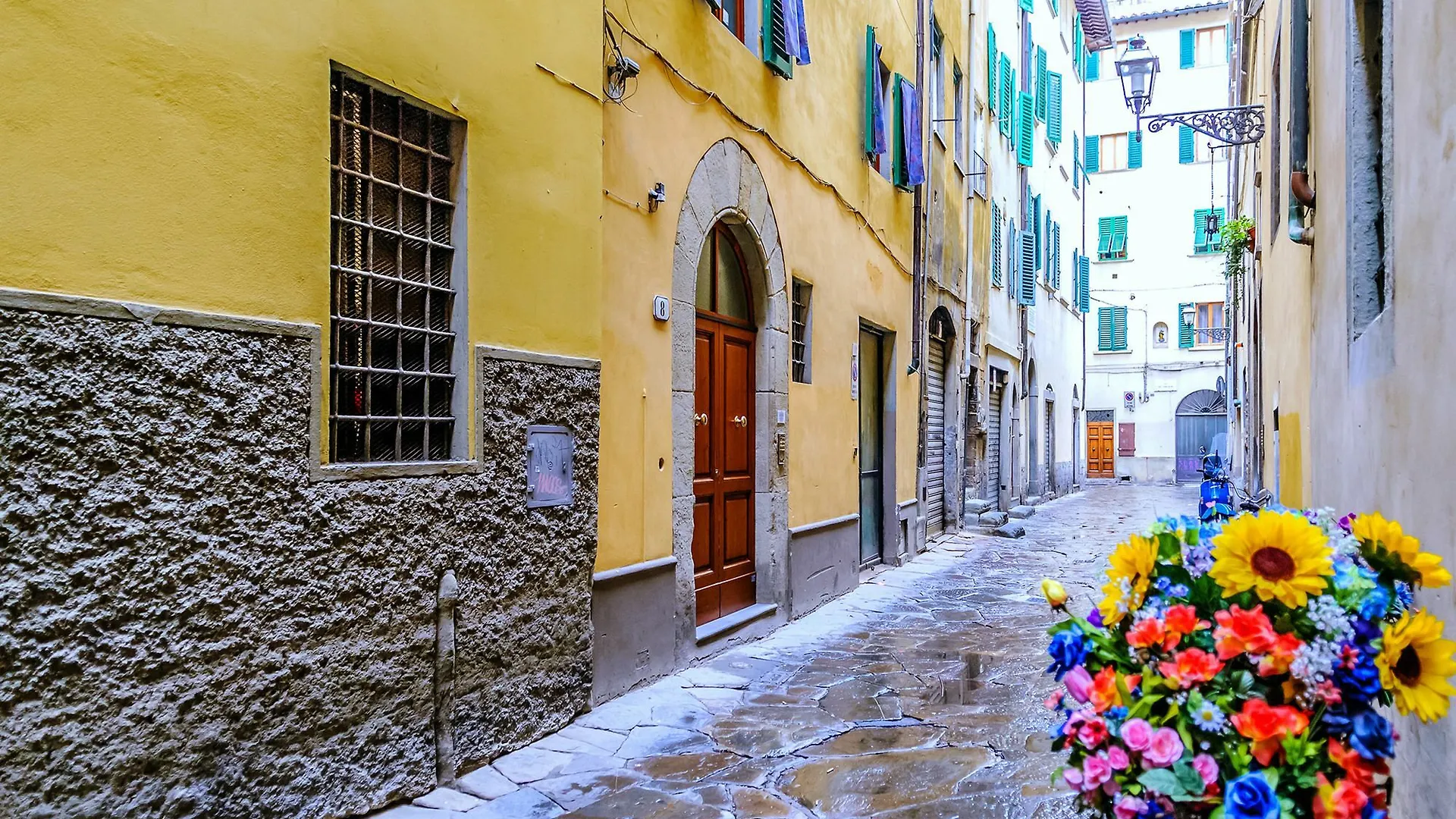 Corno Florentine Apartment By 360Rentals Florence Italy