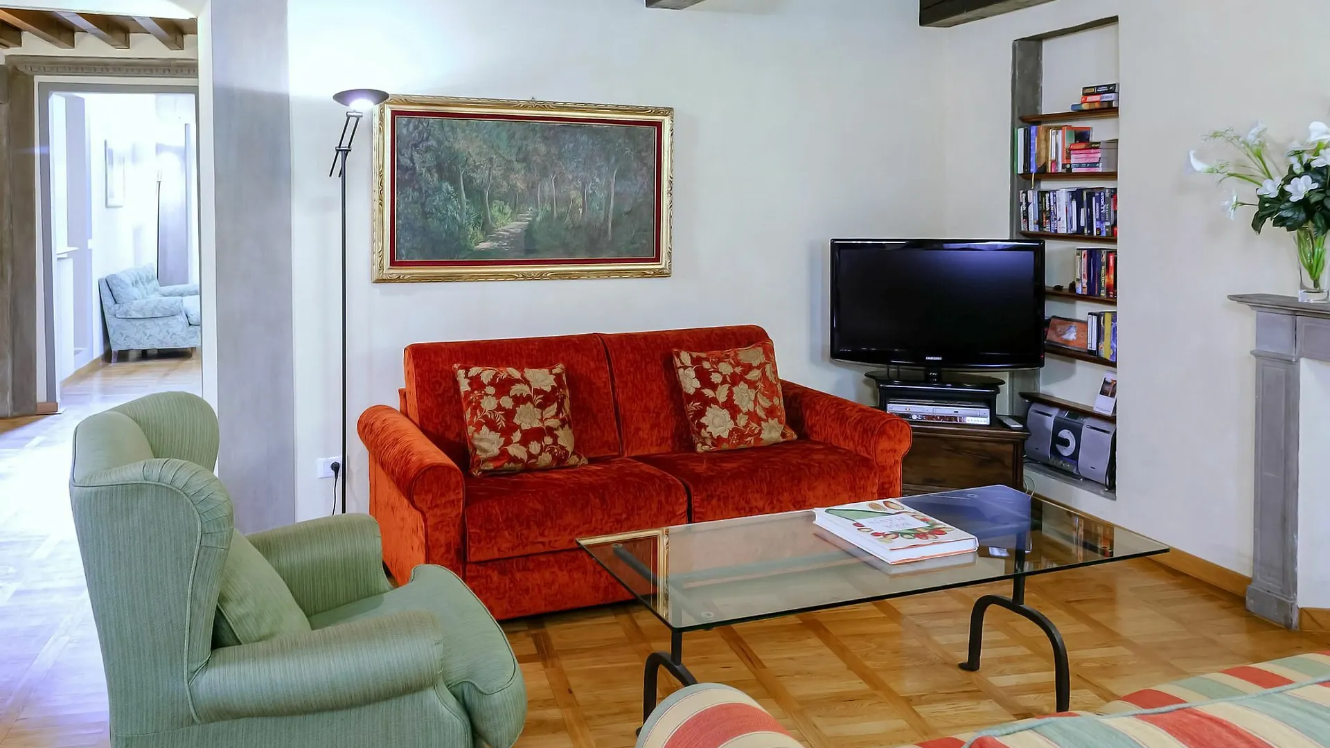 Corno Florentine Apartment By 360Rentals Florence Italy